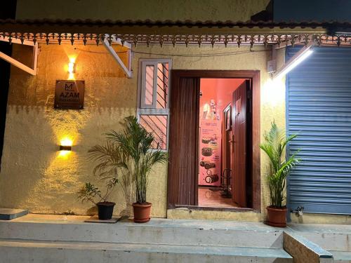 cozy homestay near biec bangalore int exhib center