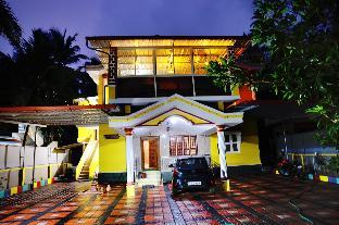 The Moon Home Stay,,3 star