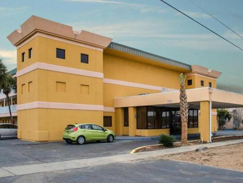 baymont by wyndham pensacola at nas corry