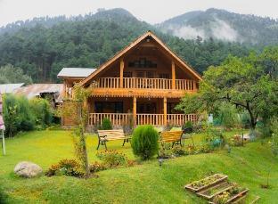 Riverfront Reem Cottage,,4 star