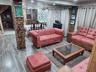 Riverfront Reem Cottage,,4 star