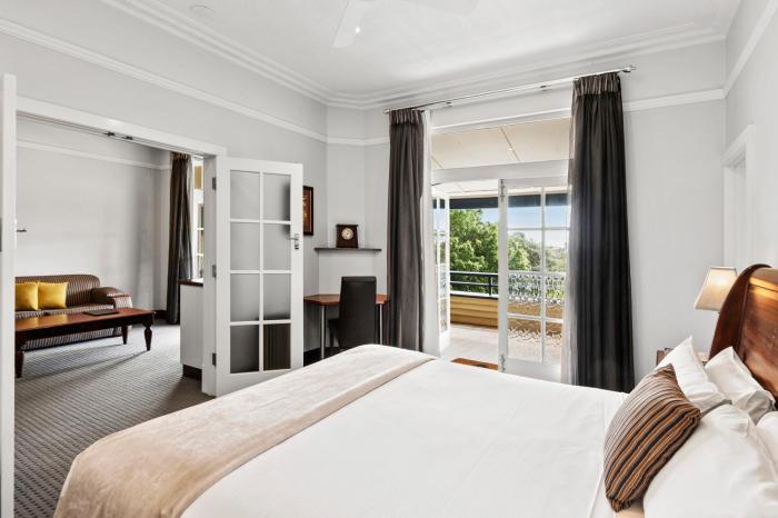 caves house hotel and apartments yallingup