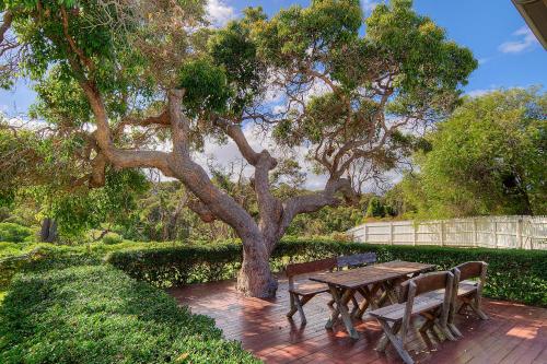 caves house hotel and apartments yallingup