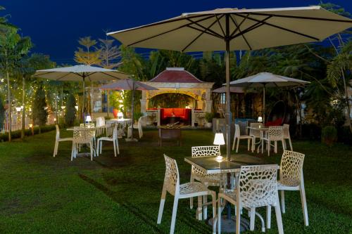 ykc farms and villas