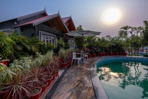 ykc farms and villas