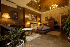 ykc farms and villas