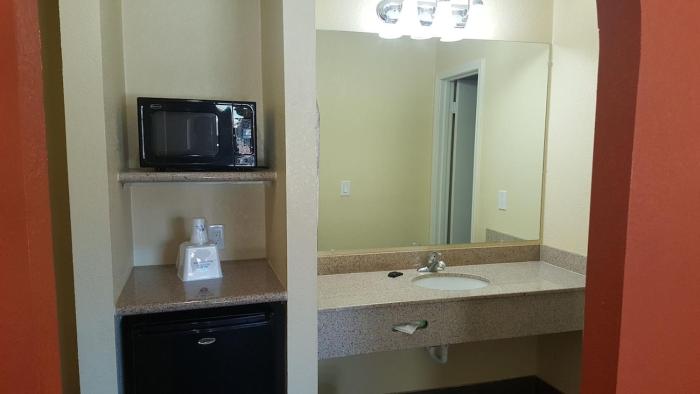 travelodge by wyndham lubbock