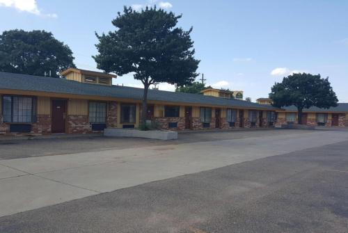 Travelodge By Wyndham Lubbock,,2 star