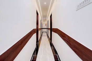 hotel new blue sapphire residency