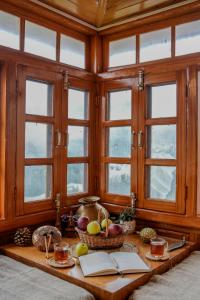 nirvana homes 19th century wooden house