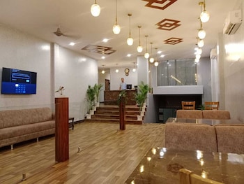avisha ganga retreat near har ki pauri