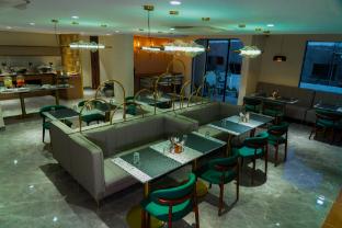 trunk and trolley gachibowli hyderabad