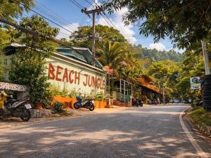beach jungle koh chang