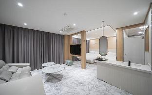 yeongdeok hotel gloryel