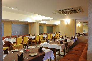 Golden Tree Goradia's,Shirdi>>Ahmednagar,3 star