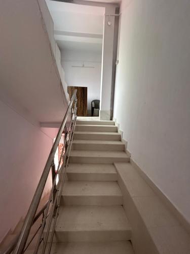 raj andar guest house