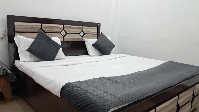 saanchi villa 500 mt from ram mandir