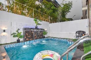 blue line villa lonavala