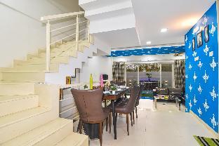 blue line villa lonavala