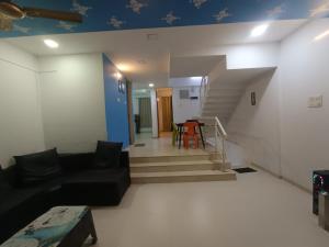 blue line villa lonavala