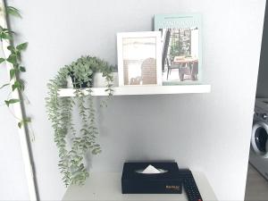 raviens elliys room