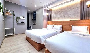 raviens elliys room