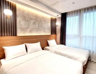 raviens elliys room