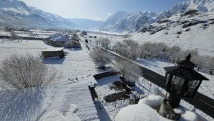 d royal ladakh hotel and restaurant