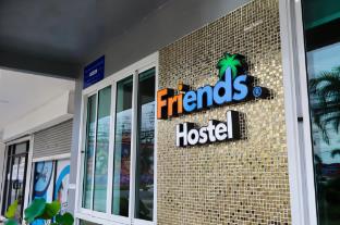 friends hostel phuket airport
