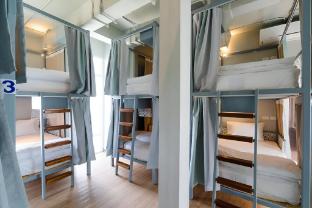 friends hostel phuket airport