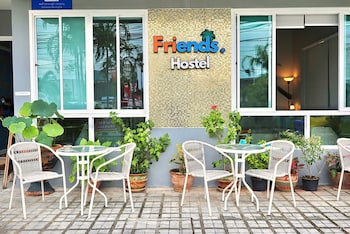 Friends Hostel - Phuket Airport,,3 star