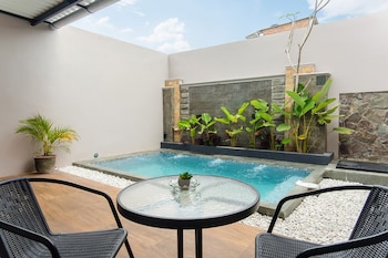 Calma Jawon Villa Jogja,,3 star