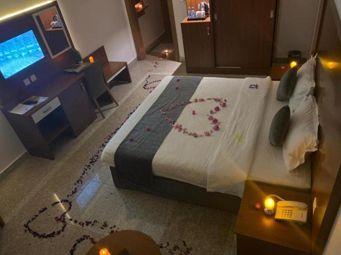 anwar hotel