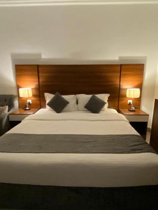 anwar hotel