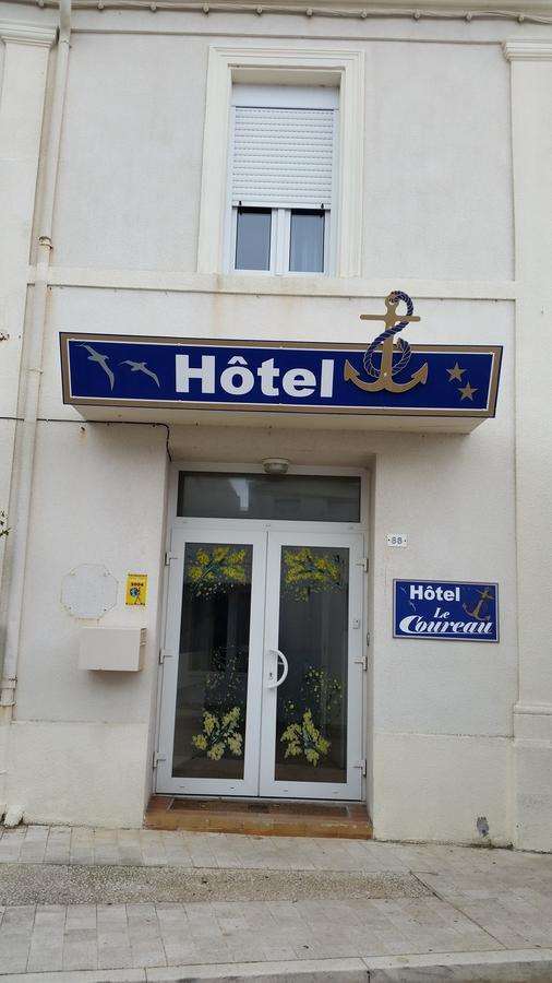 hotel le coureau