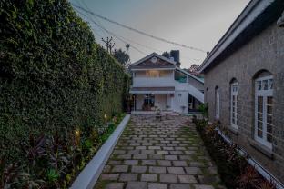 savitri gemini ganesh bungalow