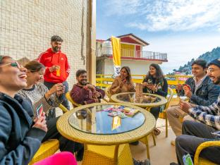 the hosteller mcleodganj bhagsu waterfall