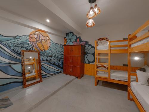 the rustic jibhi backpackers hostel