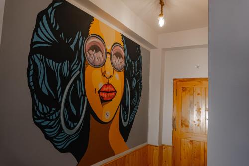 The Rustic Jibhi - Backpackers Hostel,,3 star