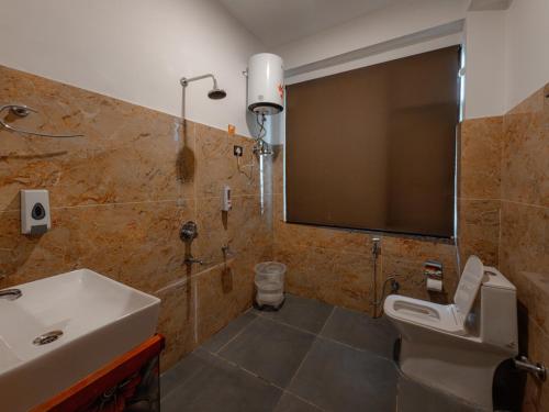 the rustic jibhi backpackers hostel