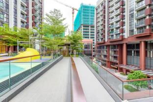 metropole deluxe apartment view city center