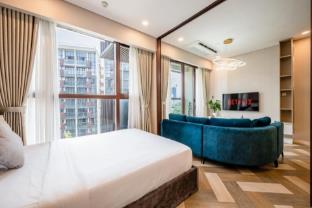 metropole deluxe apartment view city center