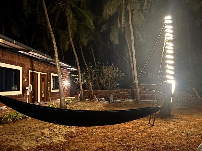 ocean beach stay honnavar