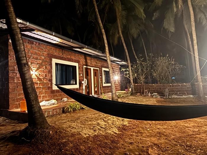 ocean beach stay honnavar