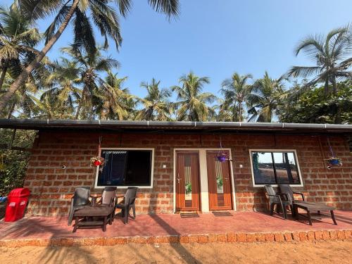 ocean beach stay honnavar