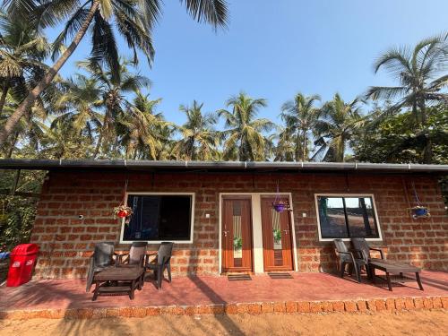 ocean beach stay honnavar