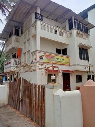 Samrat Guest House Murud,,3 star