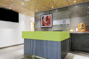 Hotel Yellow Courtyard Unit Of Rvs,,4 star