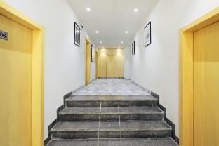 hotel yellow courtyard unit of rvs