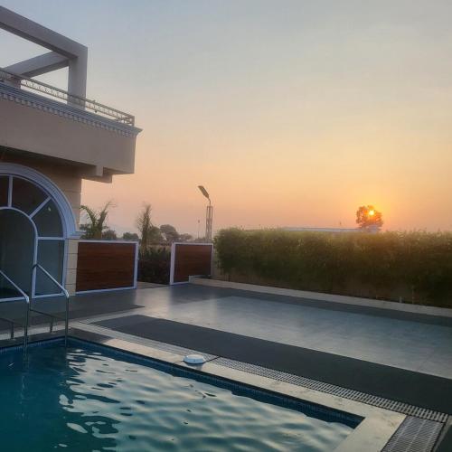 the sol street villa
